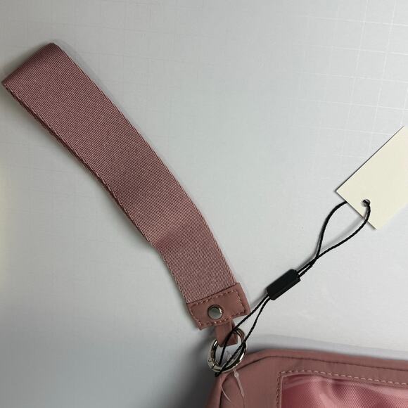 Blush Quilted Wristlet Wallet Compact Organizer Bag - Picture 5 of 7